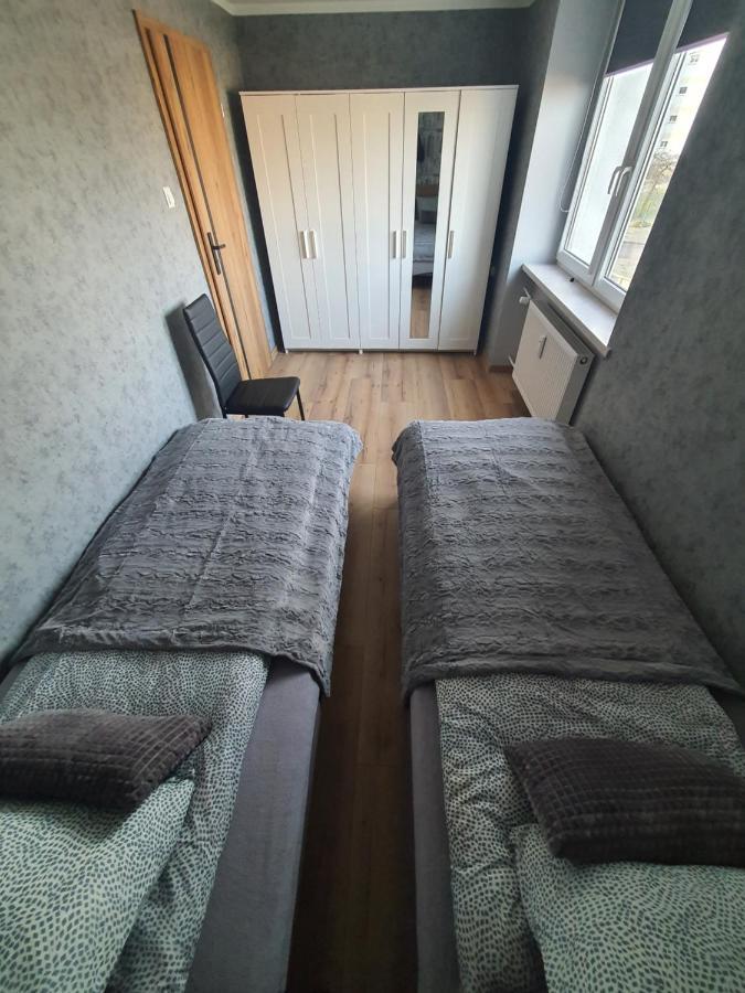 Jdk Apartamenty Mlynarska 44M2 6-Osobowy Kalisz Esterno foto