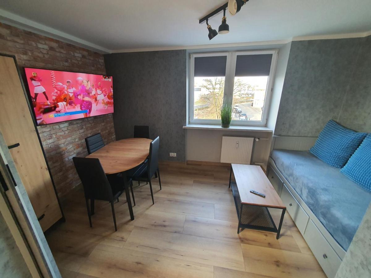 Jdk Apartamenty Mlynarska 44M2 6-Osobowy Kalisz Esterno foto